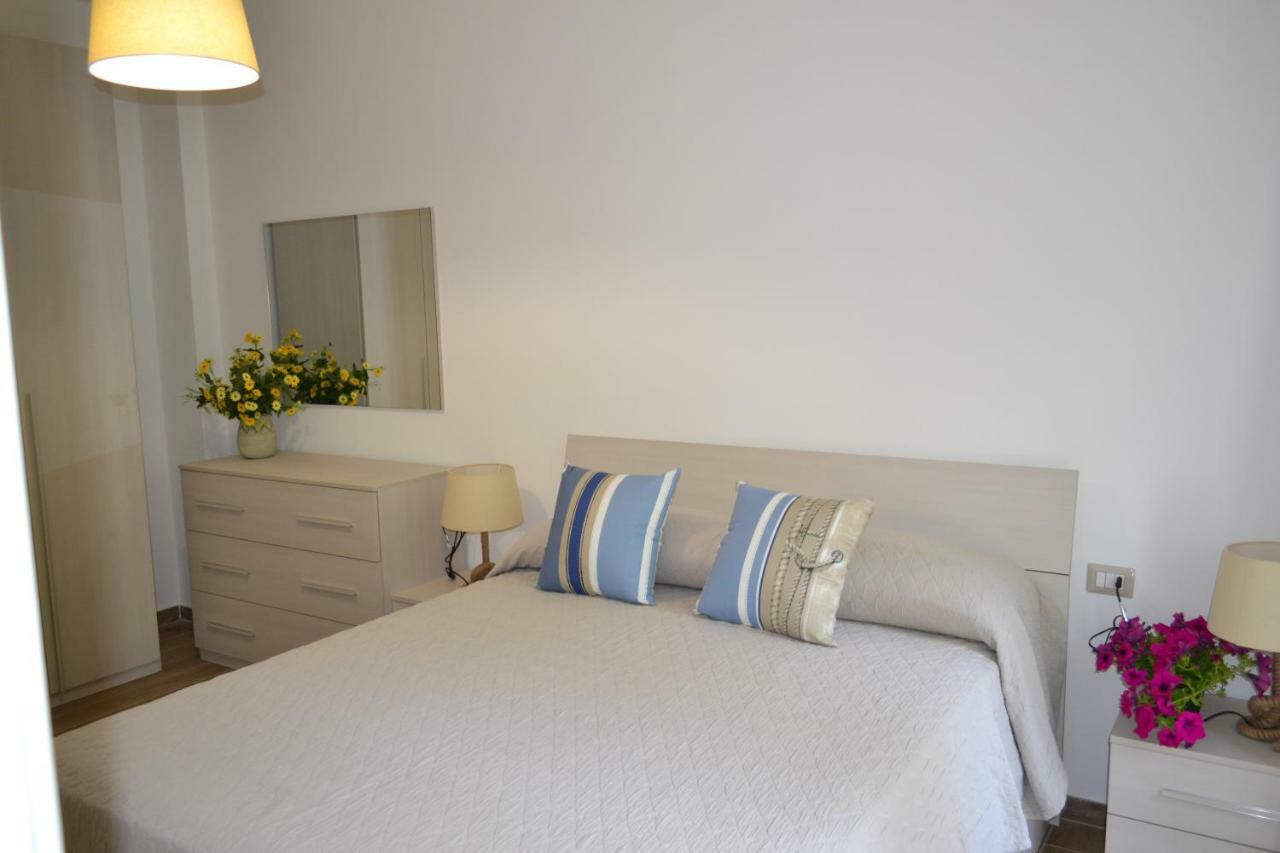 B&B Lineablu Formia Kültér fotó