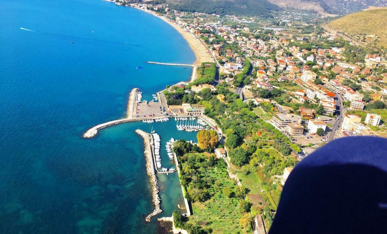 B&B Lineablu Formia Kültér fotó