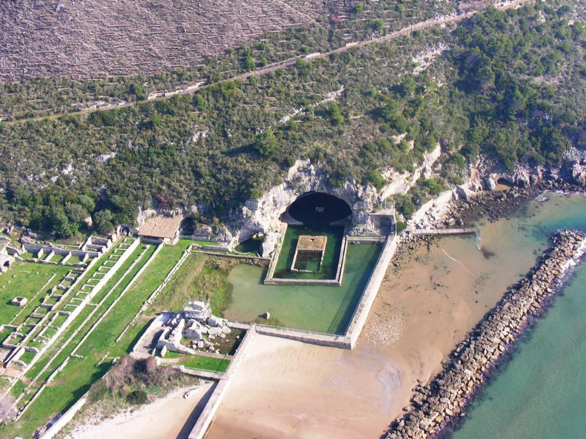 B&B Lineablu Formia Kültér fotó