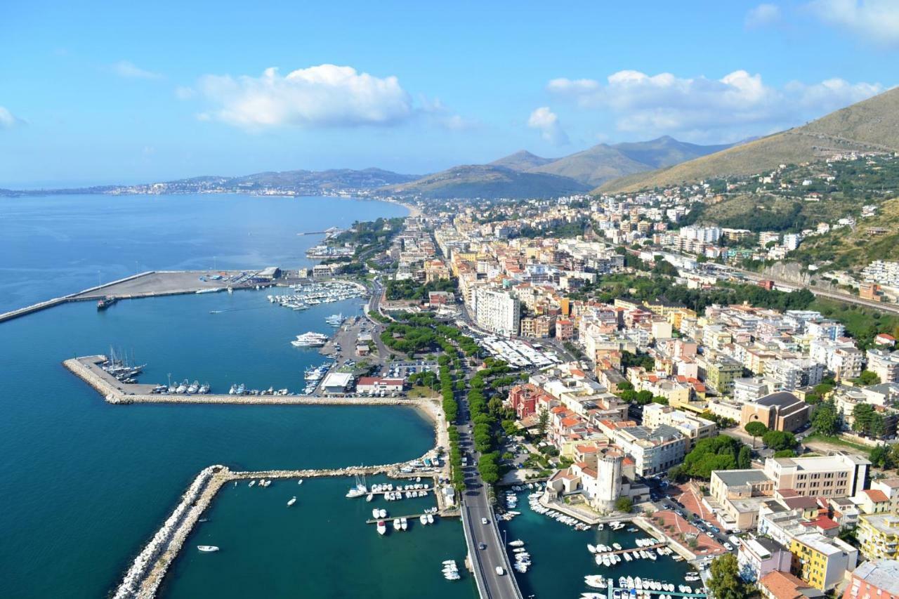 B&B Lineablu Formia Kültér fotó